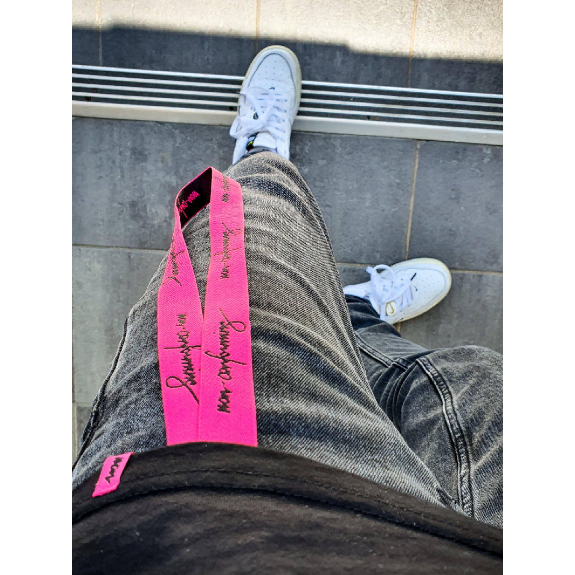 non-conforming Logo Pink/Black Jacquard Lanyard